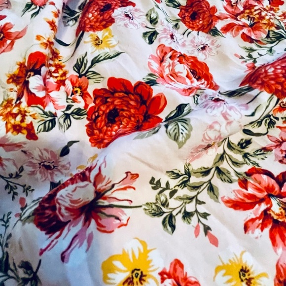 Floral Puffy sleeve babydoll dress - Picture 3 of 8